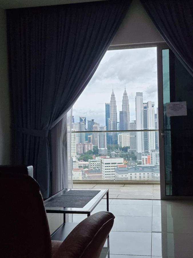 Wonderful Blue City View @Regalia Residence Kuala Lumpur Extérieur photo
