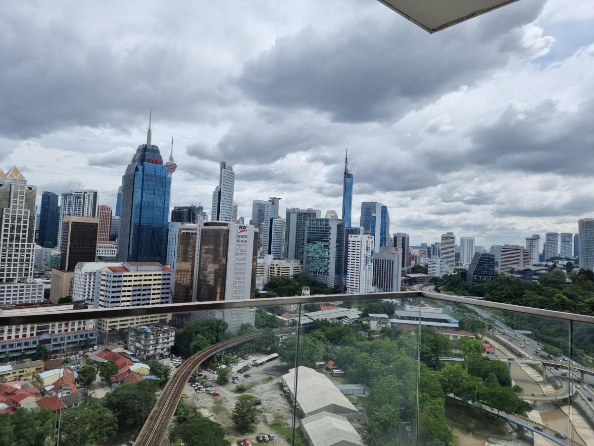 Wonderful Blue City View @Regalia Residence Kuala Lumpur Extérieur photo